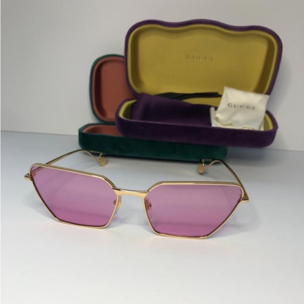 New 💯Authentic- GUCCI Pink Geometric Ladies Sunglasses
GG0538S 005 63 - Picture 5 of 17